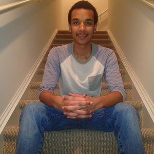 Meet your Posher, Darious